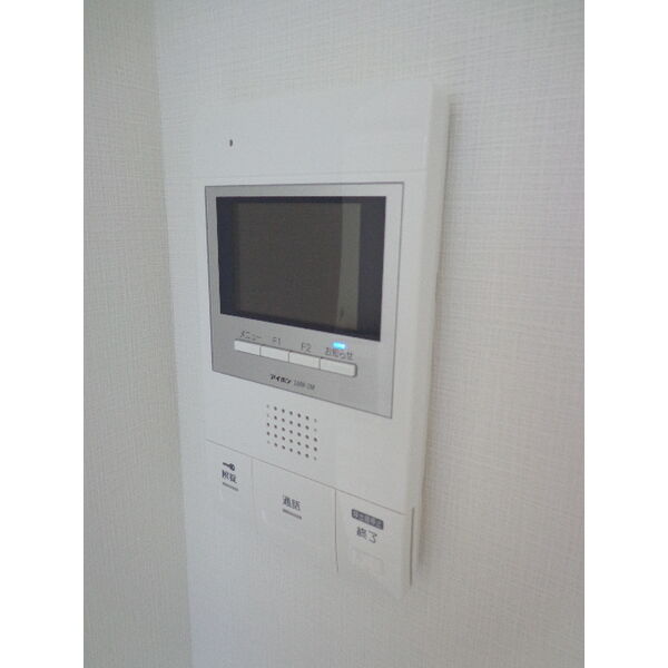 セキュリティ　防犯面に配慮したＴＶモニターホン付きです！