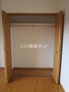 【宮城郡七ヶ浜町遠山のマンションの収納】