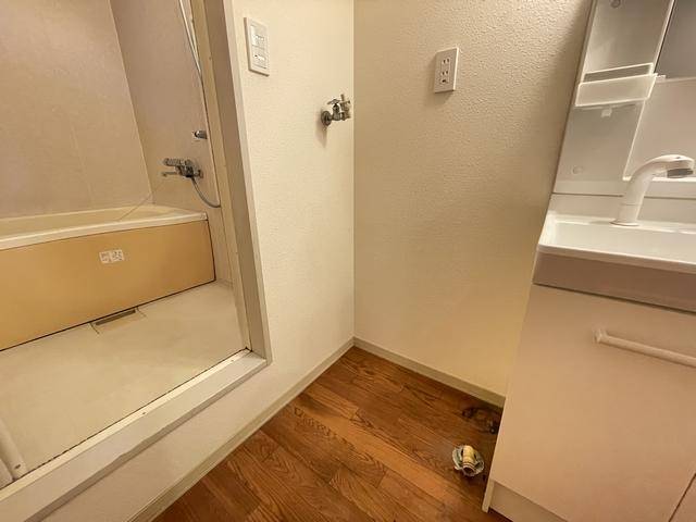 その他　洗濯機置き場