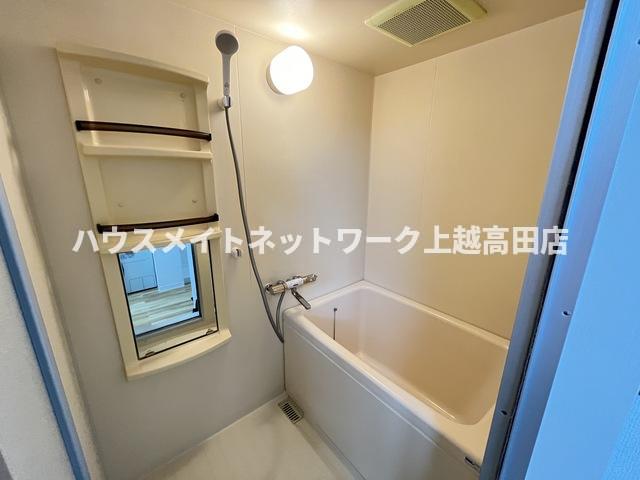 バス・シャワールーム　浴室