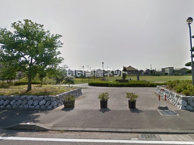 公園　おがさセントラルパーク（公園）まで1077m