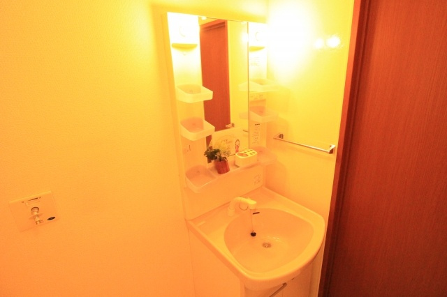 洗面設備　反転です