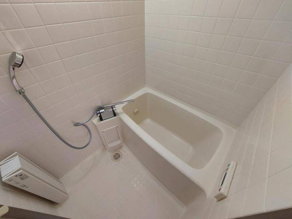 バス・シャワールーム　浴室