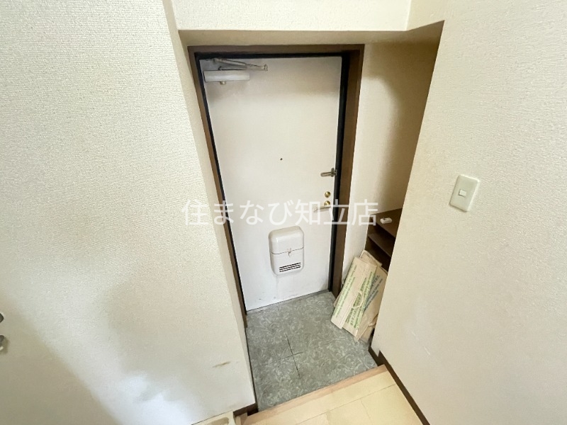 玄関　別部屋写真