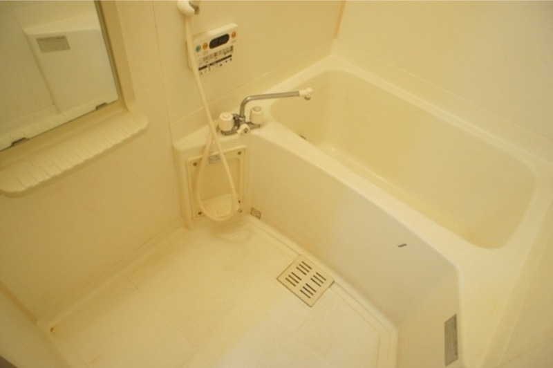 バス・シャワールーム　図面と現状に相違がある場合には現状を優先