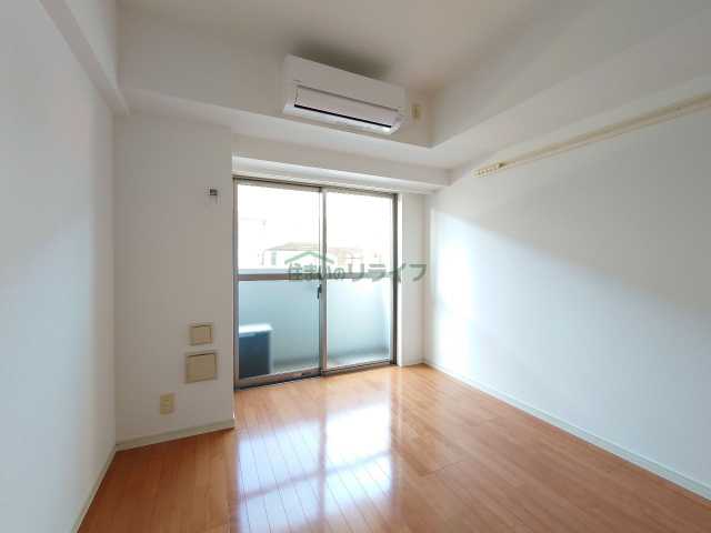 居室・リビング　別部屋の参考写真となります