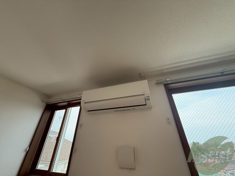 その他設備　エアコンも設置されております。毎日の暮らしが快適になりますね