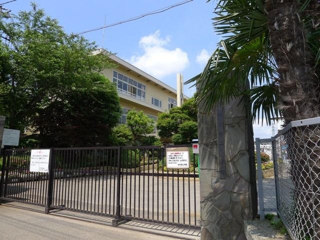 小学校　柏市立柏第二小学校（小学校）まで760m