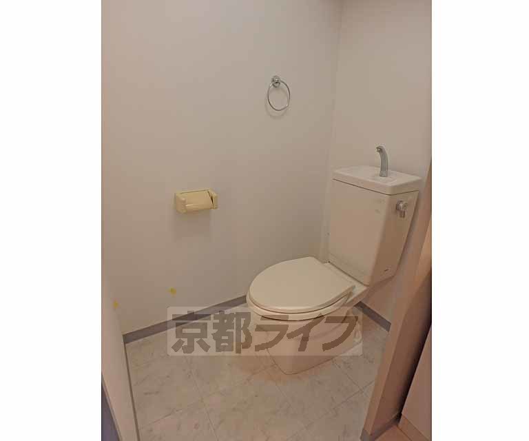 トイレ　清潔感のあるトイレです。