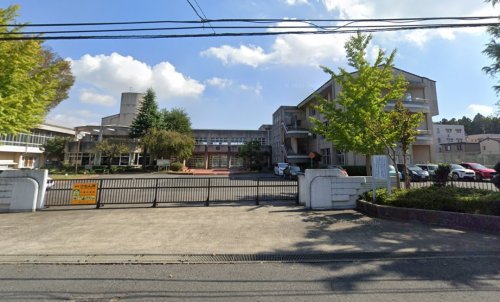 中学校　千波中学校（中学校）まで1100m