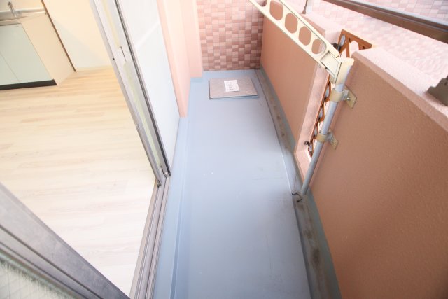 バルコニー　別室の参考写真です。※現況優先