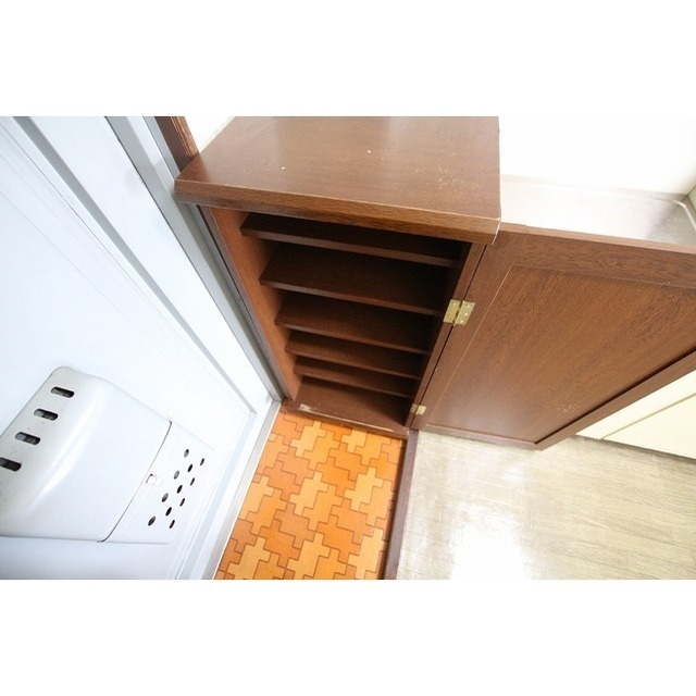 収納　シューズボックス