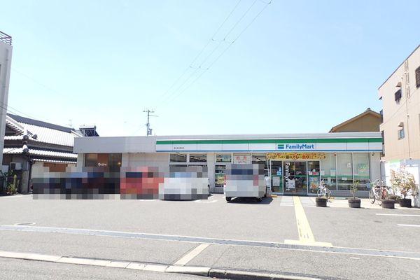 コンビニ　ファミリーマート泉大津北助松店（コンビニ）まで200m