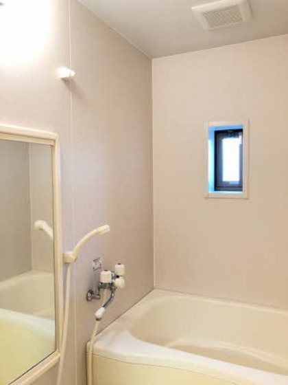 バス・シャワールーム　他号室のお写真です
