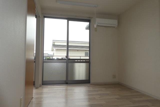 居室・リビング　洋室