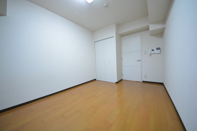 居室・リビング　ユーカ心斎橋東　洋室