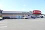 ドラックストア　クスリのアオキ下野川店（ドラッグストア）まで390m