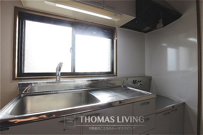 キッチン　２口コンロ設置可能です。