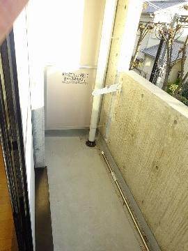 　バルコニー　ベランダ
