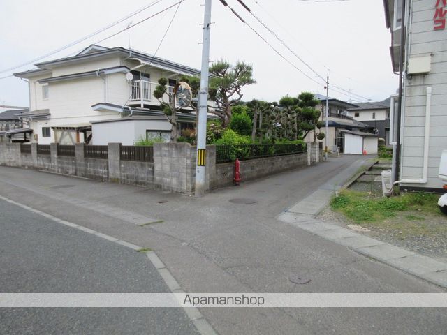 その他　周辺道路（その他）まで0m