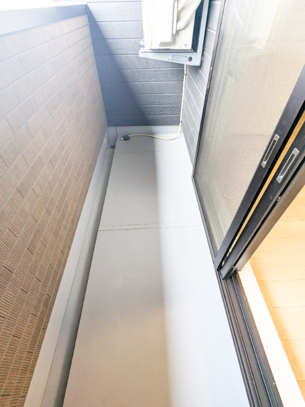 バルコニー　図面と現状に相違がある場合には現状を優先