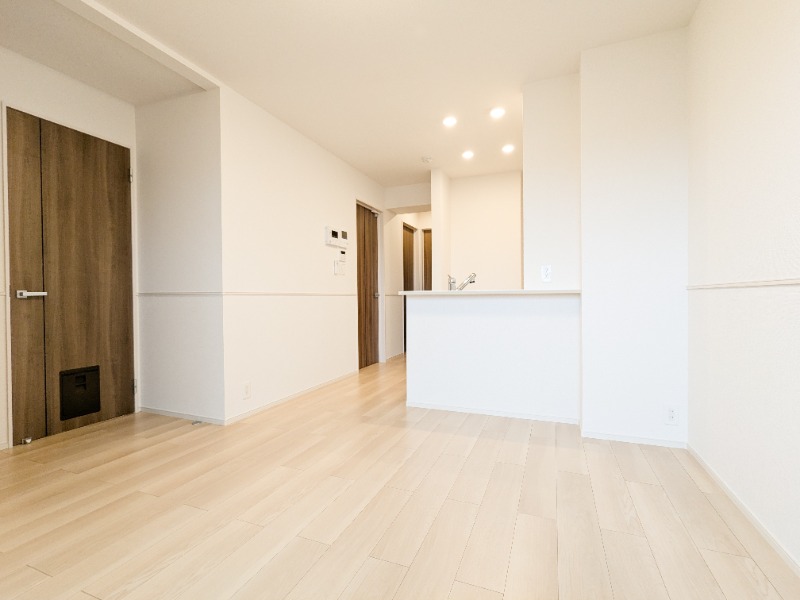 居室・リビング　図面と現状に相違がある場合には現状を優先