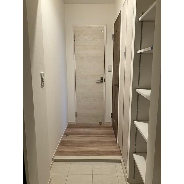 玄関　別タイプ部屋　参考写真です