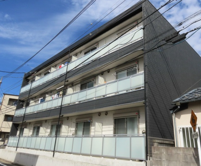 建物外観　リブリ・カトル アルブル