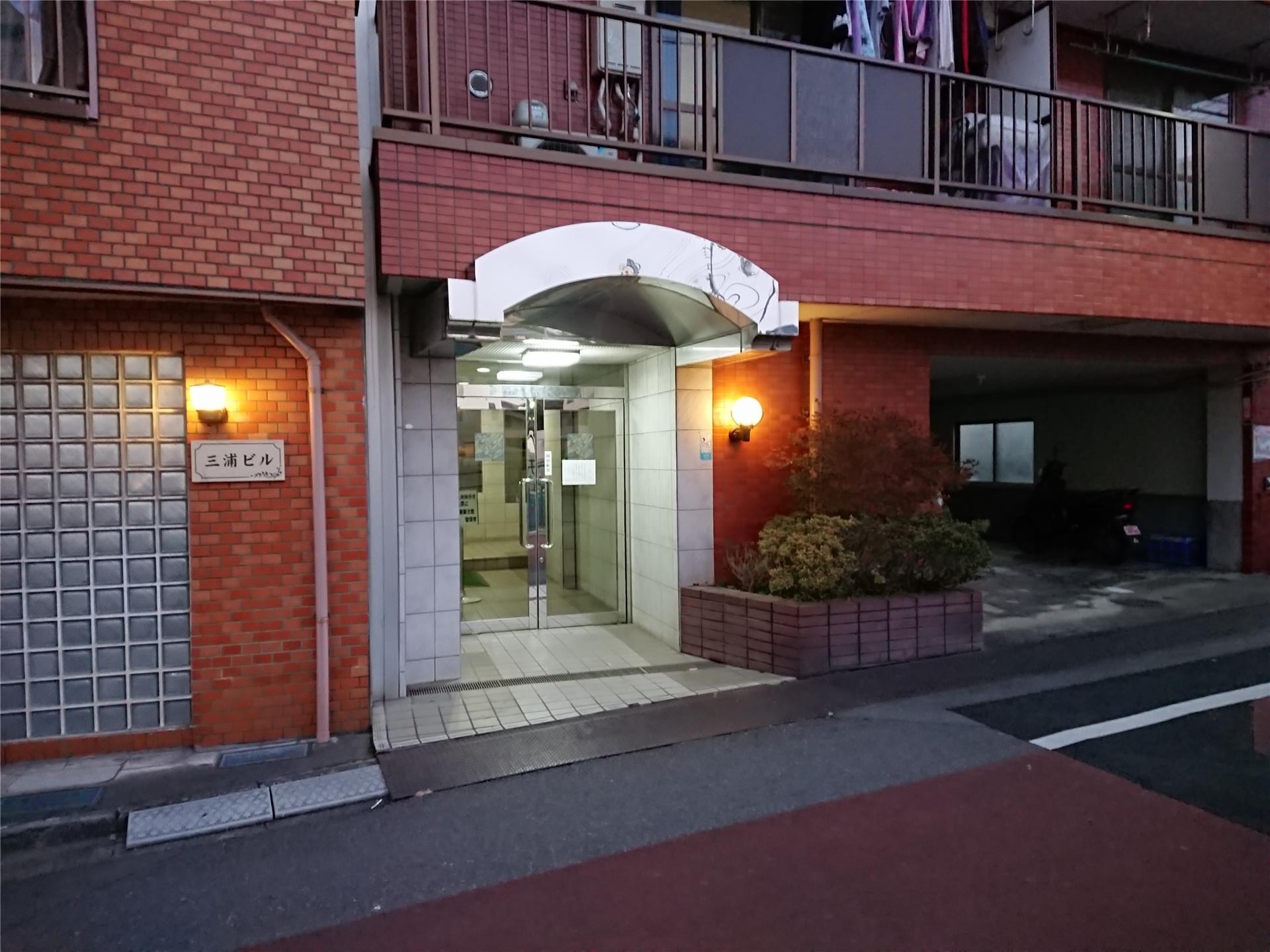 エントランス
