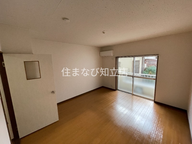 居室・リビング　別部屋写真