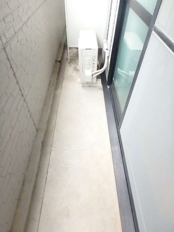 バルコニー　図面と現状に相違がある場合には現状を優先