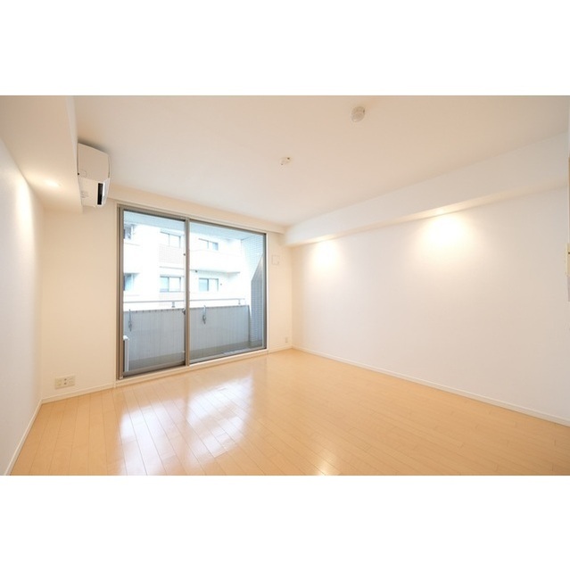 居室・リビング　居室２※別部屋参考写真