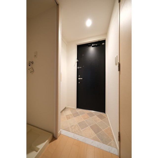 玄関　玄関※別部屋参考写真