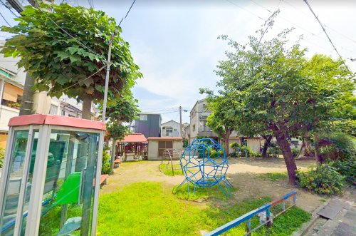 公園　南津守三角 児童遊園地（公園）まで241m