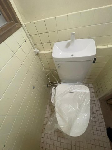 トイレ　ウォシュレット付きトイレ！新品です！