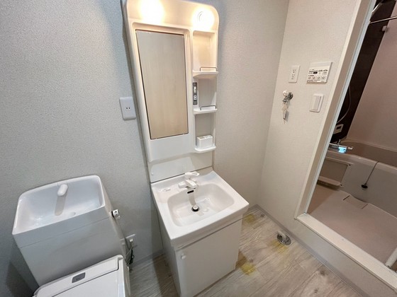 洗面設備　※別部屋の写真です
