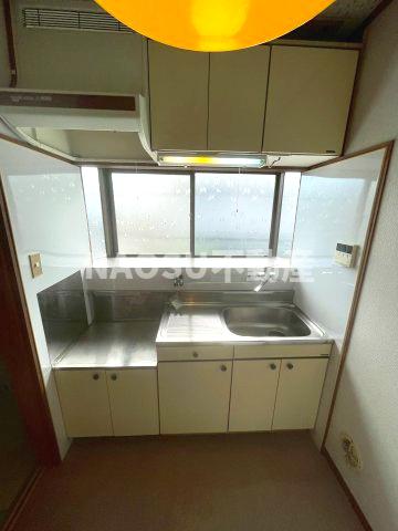 キッチン　キッチンでお料理をお楽しみください