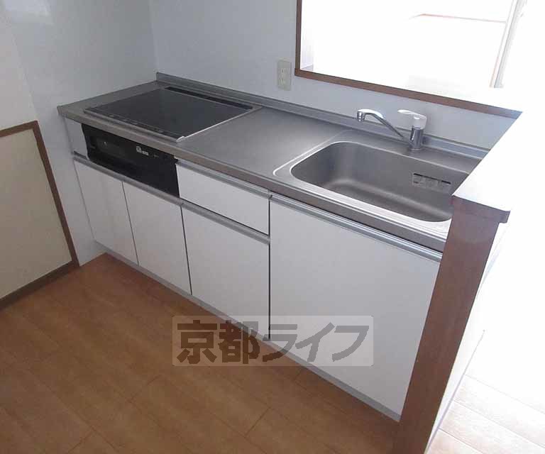 キッチン　すっきりしたキッチンになっています！