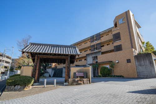 建物外観　重厚感のある見た目のＲＣ物件です。