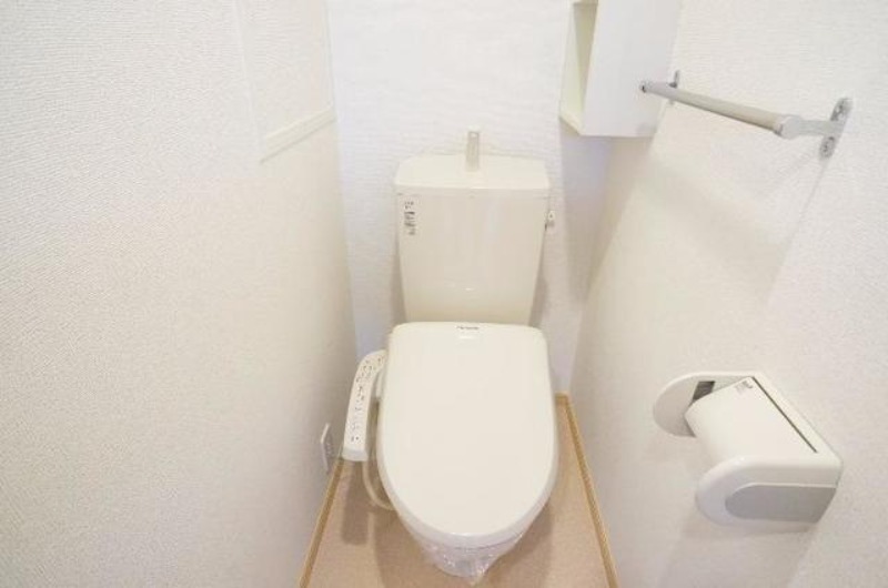 トイレ　図面と現状に相違がある場合には現状を優先