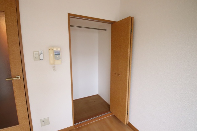 収納　※他の号室の参考写真です※