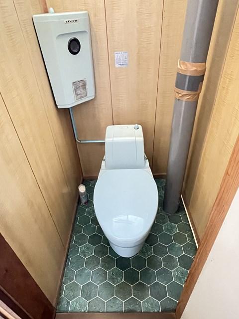 トイレ　トイレ