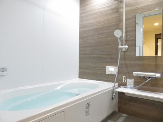 バス・シャワールーム