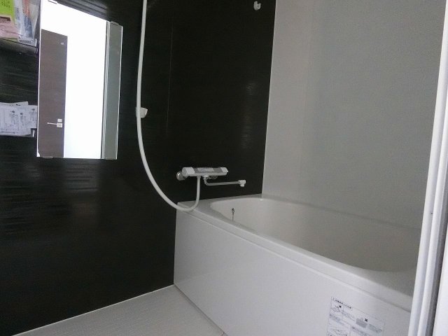 バス・シャワールーム　お風呂です