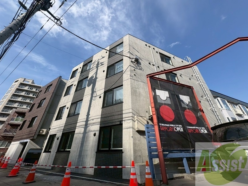 建物外観　札幌市中央区南五条西「ラグランジュ円山」