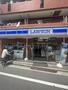 コンビニ　ローソン板橋幸町店（コンビニ）まで300m