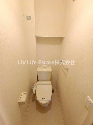 トイレ　同建物別部屋写真