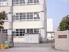小学校　福岡市立松島小学校（小学校）まで738m