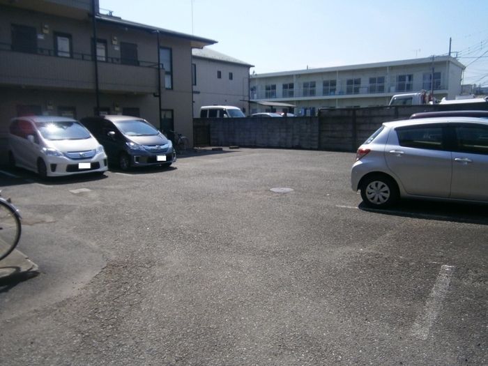 駐車場　★お問い合わせはタウンハウジングまで★