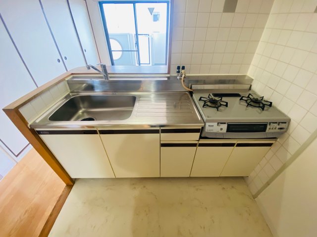 キッチン　収納があって使いやすいキッチンです！